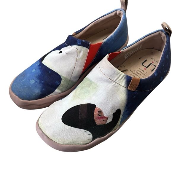 UIN Polar Bear Winter Hug Each Other Casual Artistic Slip on Shoe - Size 9 - Picture 9 of 9